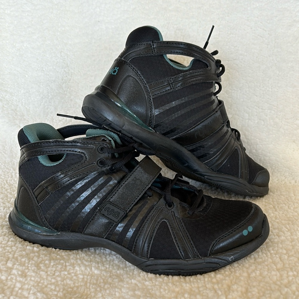 Ryka Tenacity Women’s High Top Training Shoe Black Size 8.5
